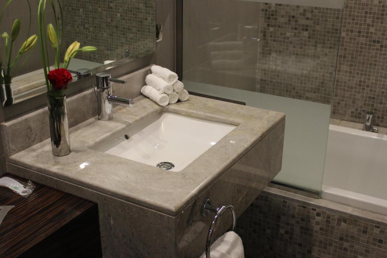 Holiday Inn Jeddah Gateway By Ihg Luaran gambar